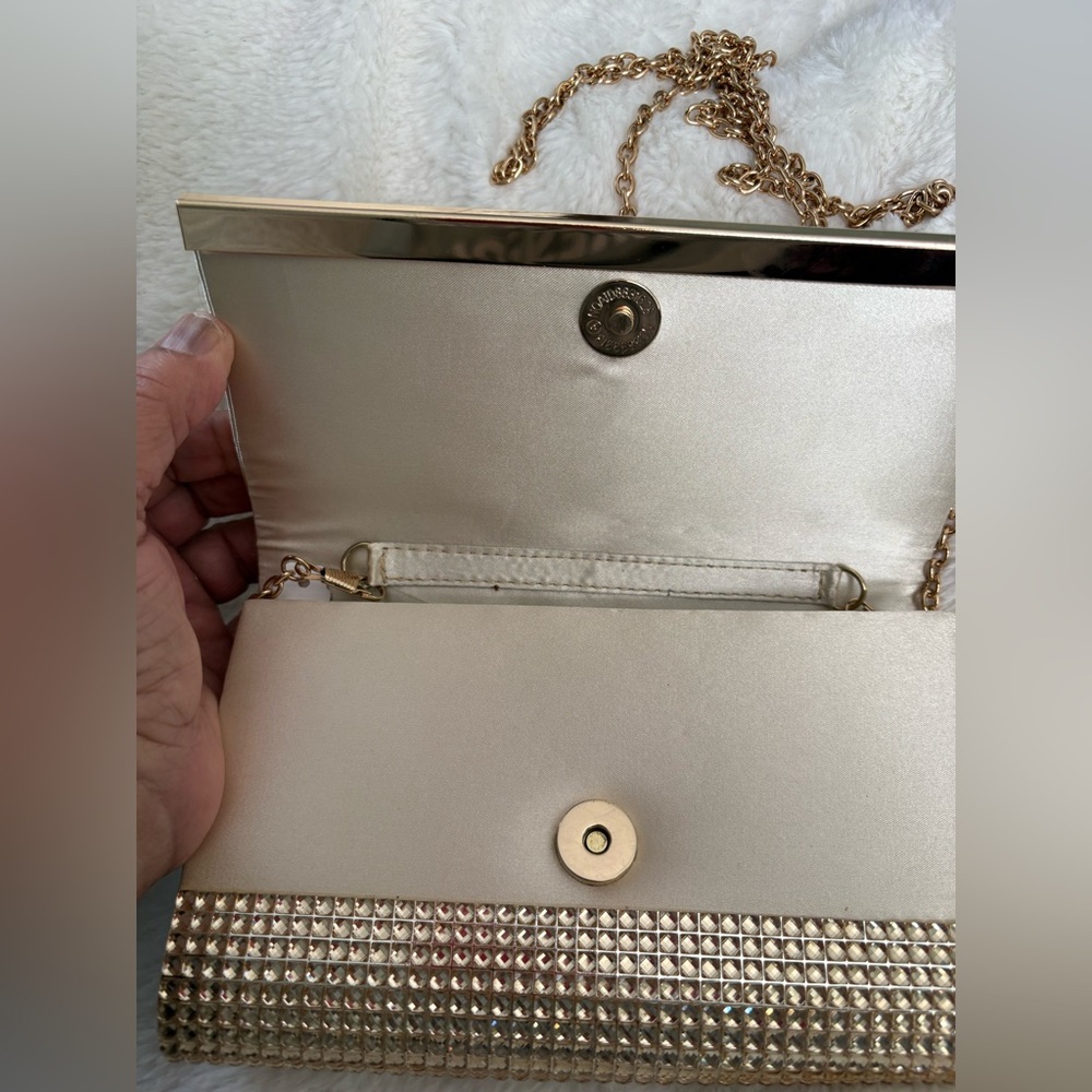 Classic Evening Clutch - Picture 2 of 8